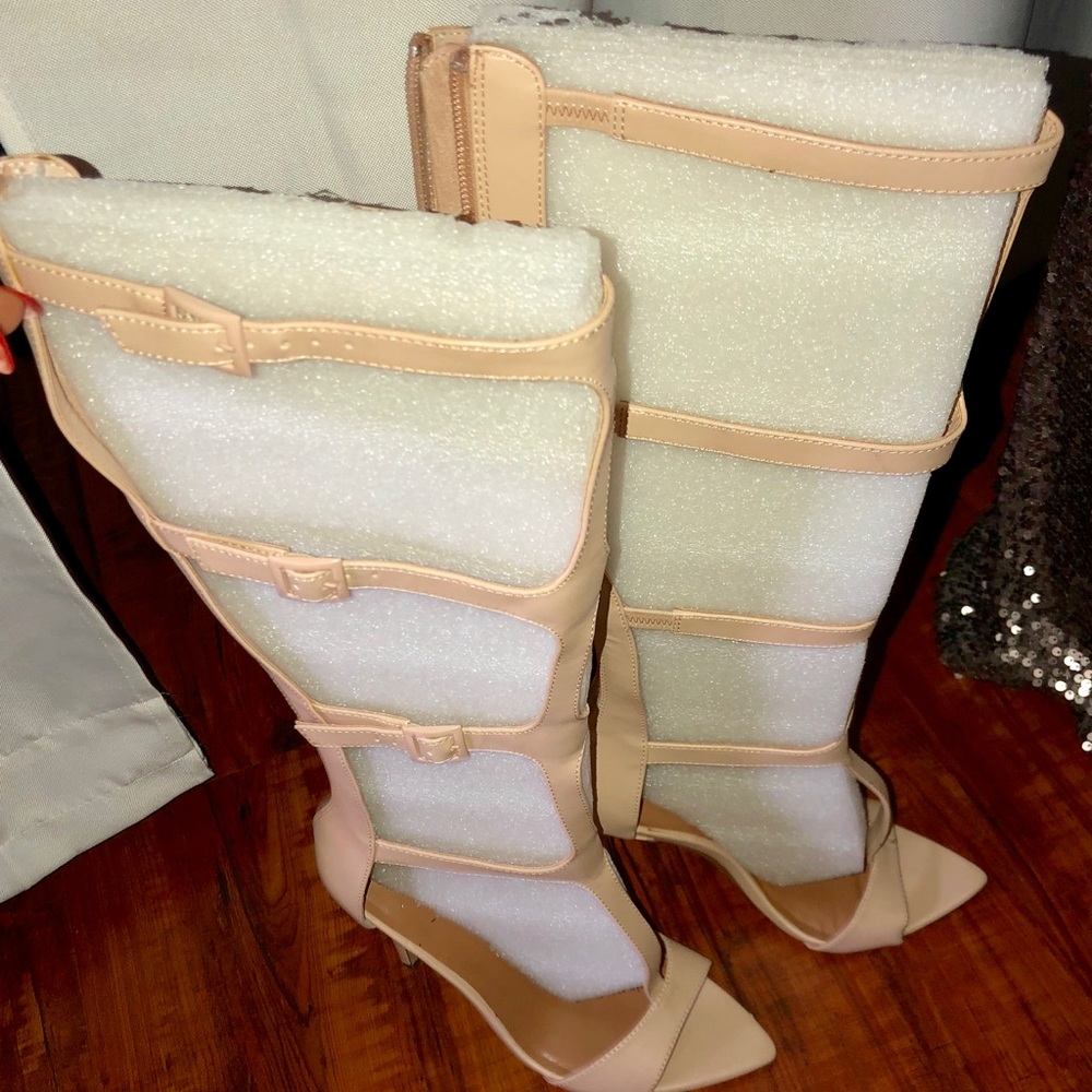 Knee laser cut out sandals